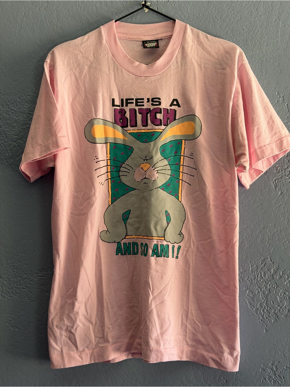 Vintage 80s "Life's A B*tch" Single Stitch Pink Graphic T-Shirt L - Picture 2 of 8